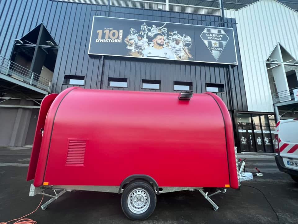 XL-340 rouge de profil